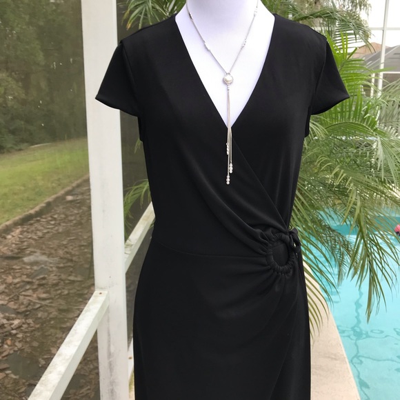 Vince Camuto black wrap dress - Picture 4 of 4